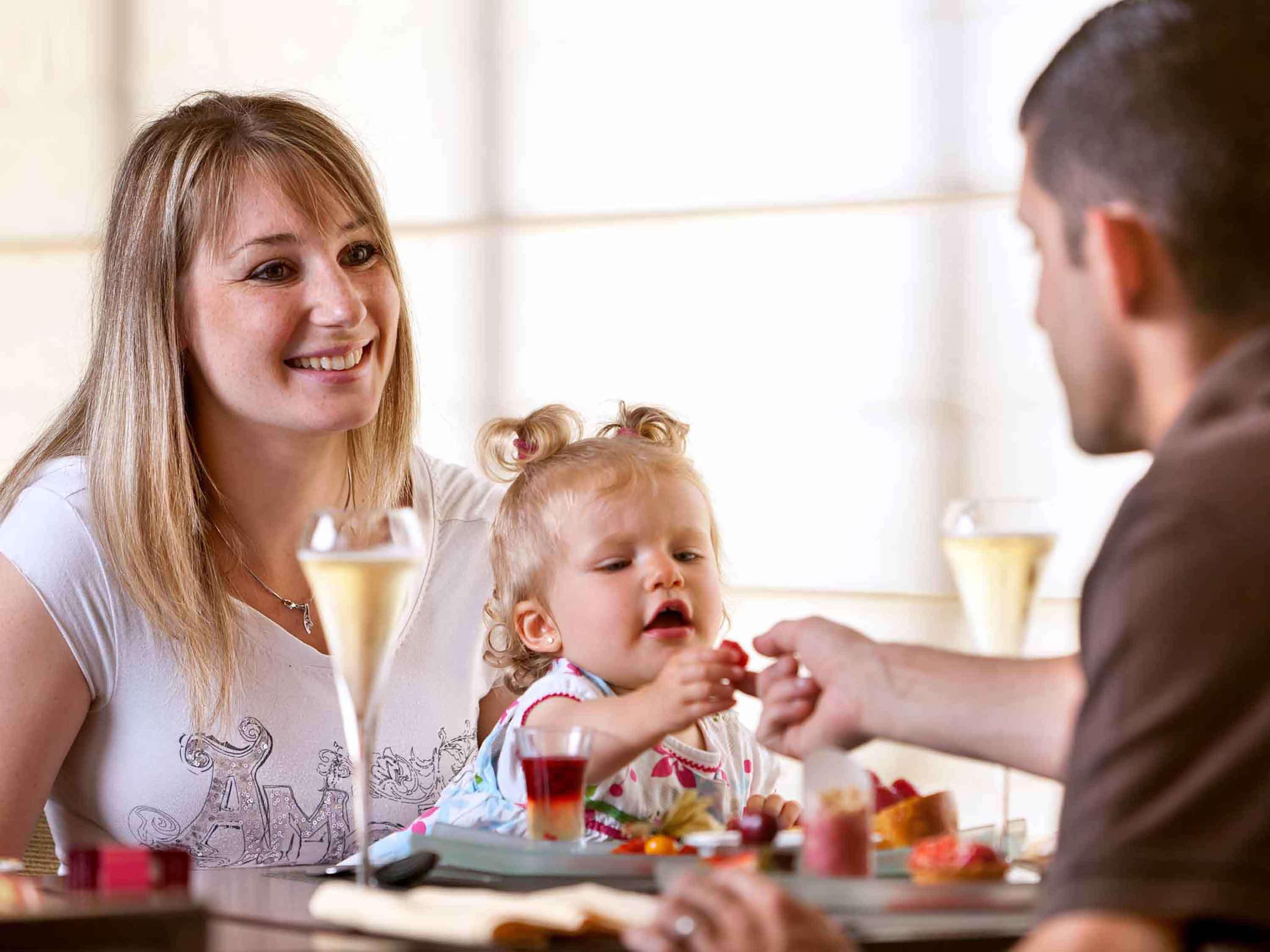 Mercure Cergy Pontoise Centre Екстериор снимка