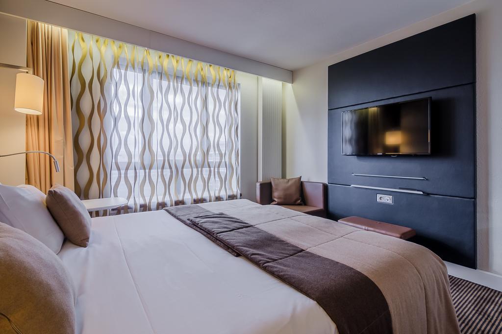Mercure Cergy Pontoise Centre Екстериор снимка