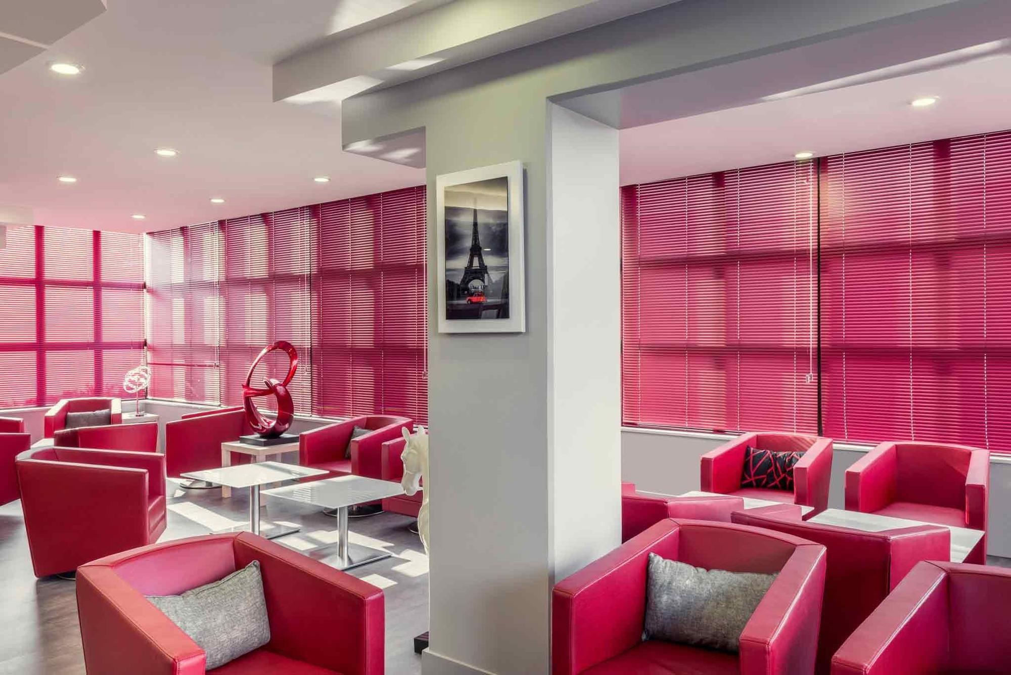 Mercure Cergy Pontoise Centre Екстериор снимка
