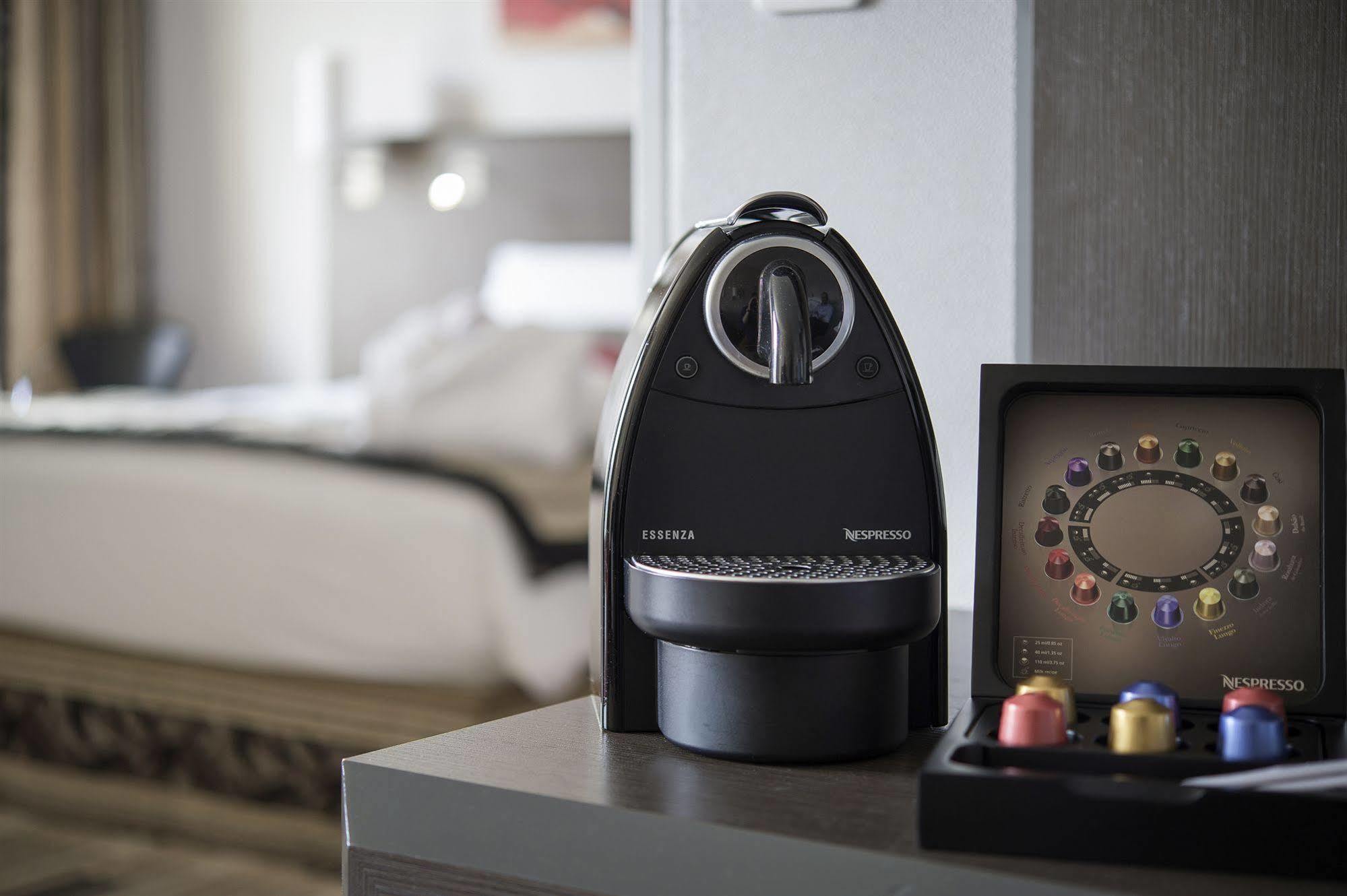 Mercure Cergy Pontoise Centre Екстериор снимка
